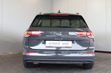 Volkswagen Golf VIII 2.0 TDI Life AID+ACC+KAM+CARPLAY