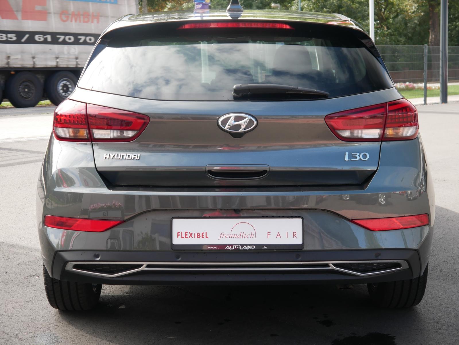 Hyundai i30 1.5 Prime Mild-Hybrid LED Navi Kamera