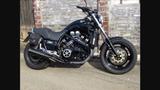 Yamaha Vmax - YAMAHA STREETFIGHTER