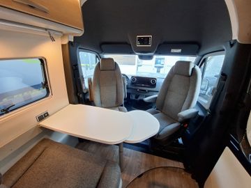 HYMER  ERIBA  HYMERCAR Free S 600 360°Lithium AHK LED Distronic
