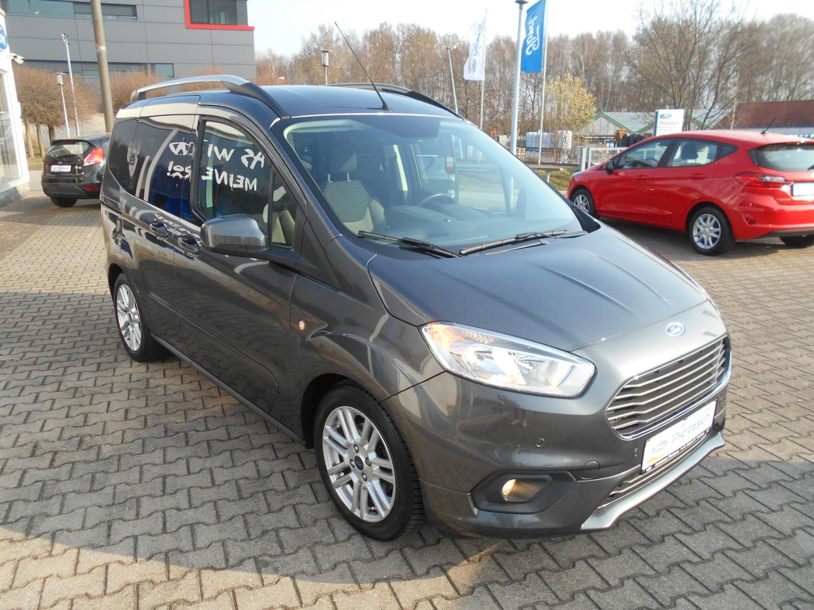 Ford Tourneo Courier Titanium *AHK*LMF*NAVI*SHZ*