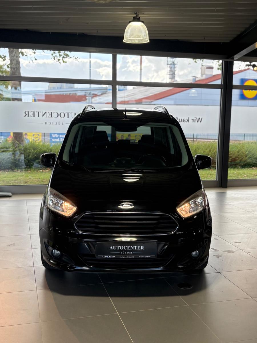 Ford Tourneo Courier Titanium*Wenig km*Klimaauto*8-Fa