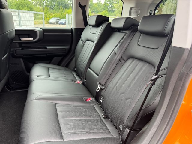 BAIC BJ40 2.0T 4WD 8 Gang AT PanoSitzhzg und Belüft.