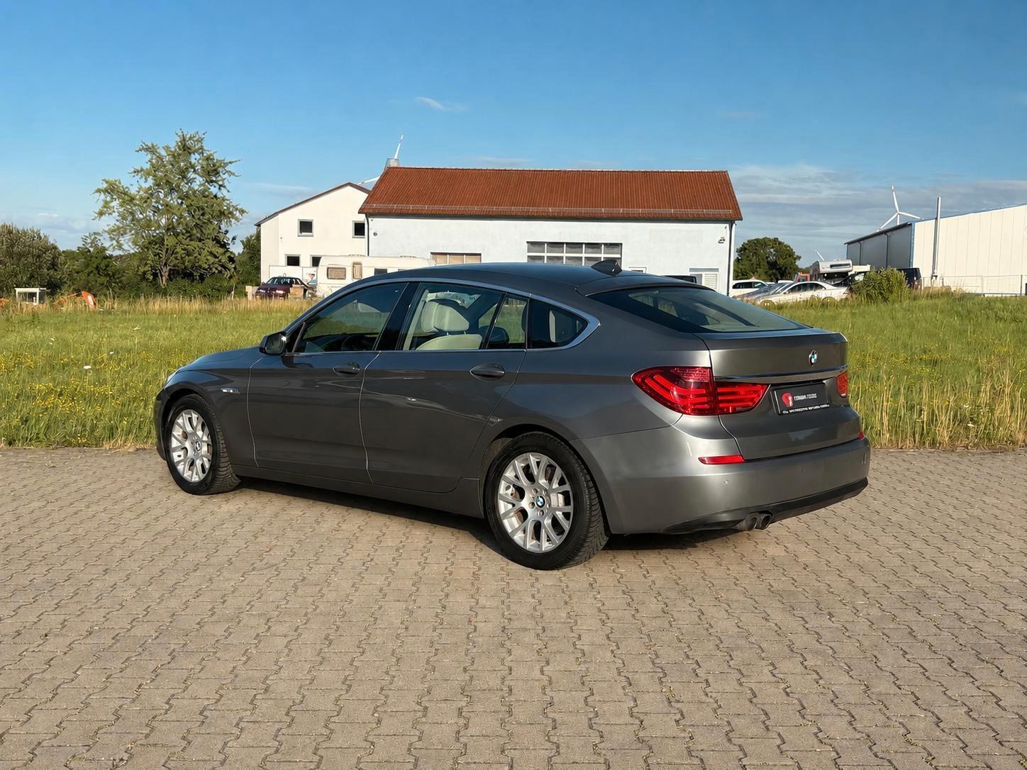 BMW Gran Turismo 530 d-Leder-Stzh-Tempo-Xenon