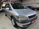 Opel Zafira 1.8 16V Elegance 7 Sitze Klima SD Aut. - gebrauchte Opel Zafira aus dem Jahr 1999