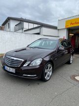 Mercedes-Benz E 250 CDI 4MATIC T B.E. ELEGANCE Autom. - Mercedes-Benz E 250: Cdi 4matic