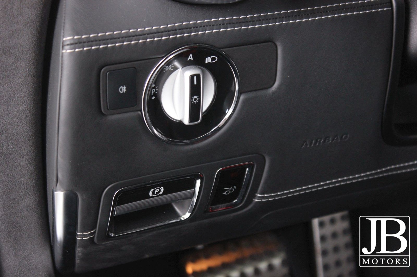 Fahrzeugabbildung Mercedes-Benz SLS AMG Coupe Kamera Memory MB Scheckheft
