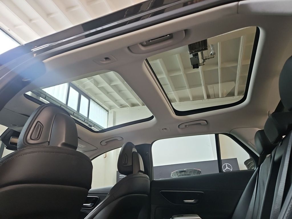 Fahrzeugabbildung Mercedes-Benz E 200 T Avantg. Distronic+ Pano LED KeyLess KAM
