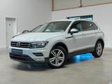 Volkswagen Tiguan 1.4 TSI BMT SOUND SPORT LED/CARPLAY/DYNAU - VW Tiguan Gebrauchtwagen in Hamburg