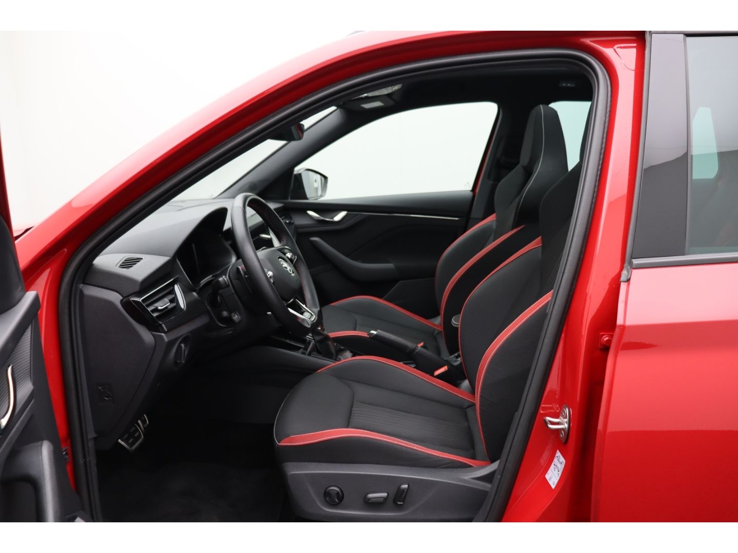 Fahrzeugabbildung SKODA Kamiq Monte Carlo 1,5 TSI AHK-klappbar Panorama