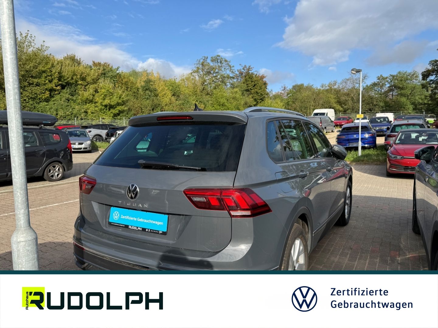 Volkswagen Tiguan 1.5 TSI Active 6-Gang ACC LED SHZ Navi Ap foto 2