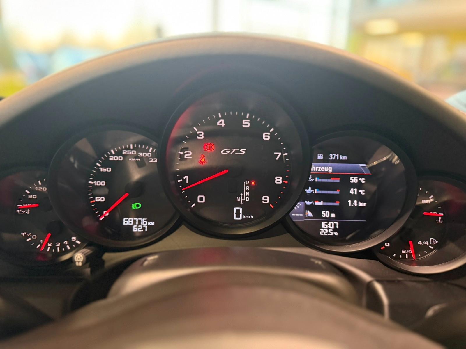 Porsche 991 Carrera GTS*Chrono*BOSE*Memory*