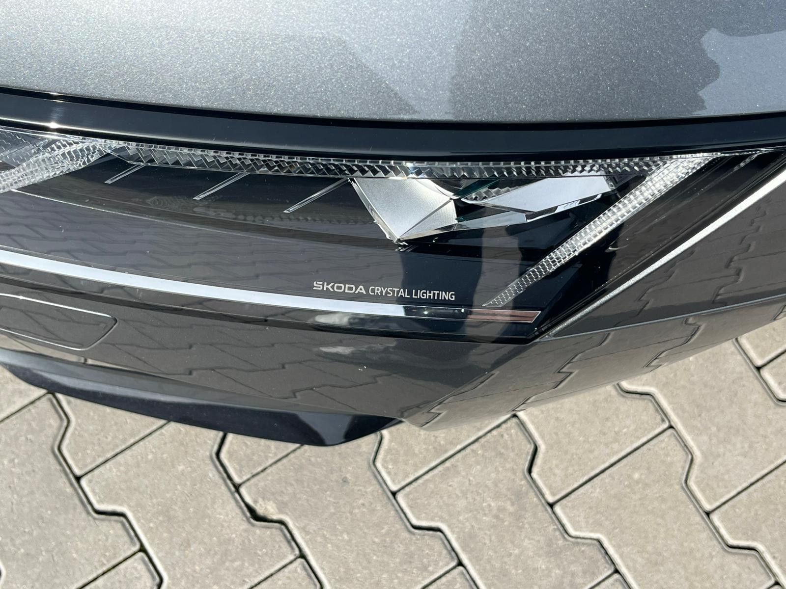 Fahrzeugabbildung SKODA Octavia 2.0 TDI Sportline DSG MATRIX*WINTER*5J.G