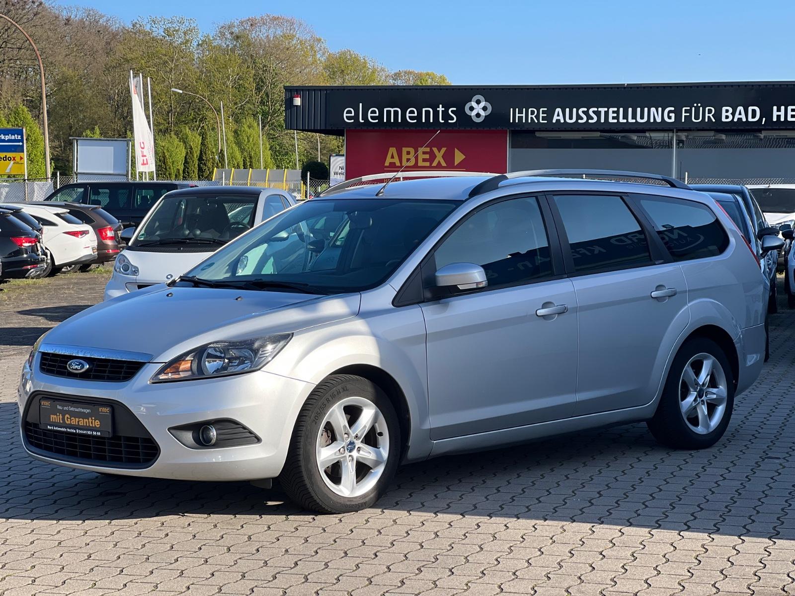 Ford Focus 2011 — photo 6
