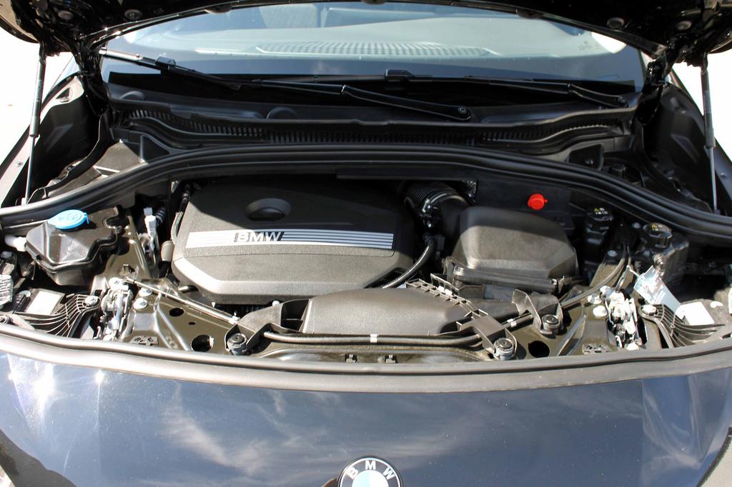 BMW 220
