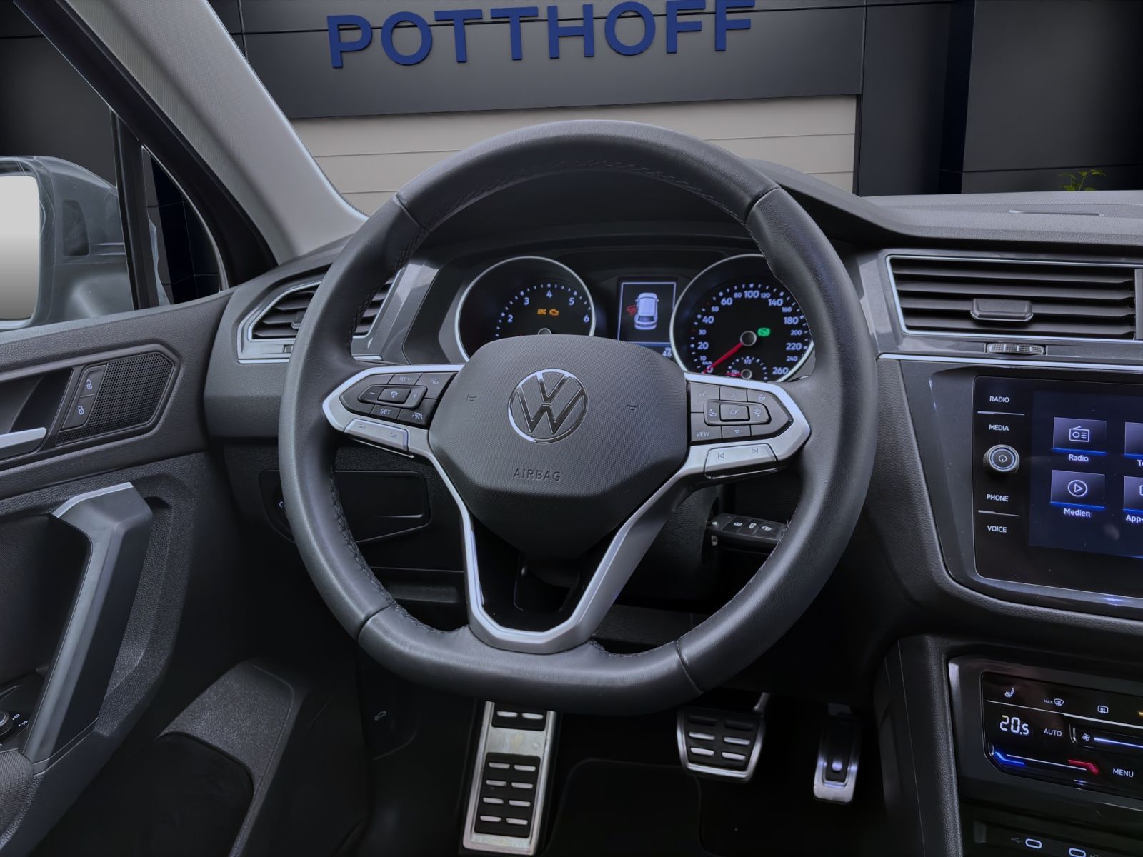 Volkswagen Tiguan - Bild 11