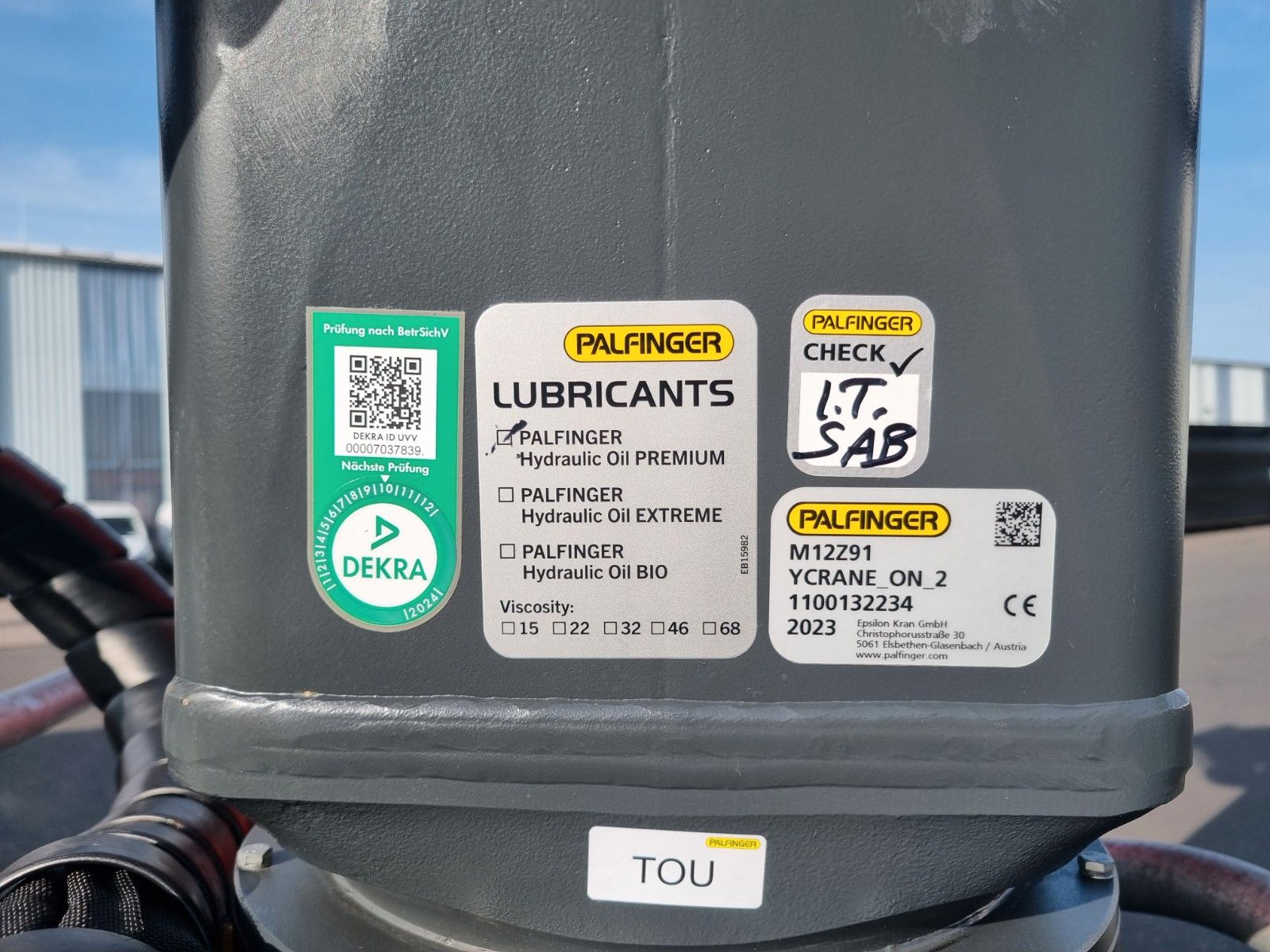 Fahrzeugabbildung Mercedes-Benz Arocs 2751 L 6x2/4 HAD Palfinger Epsilon TZ12