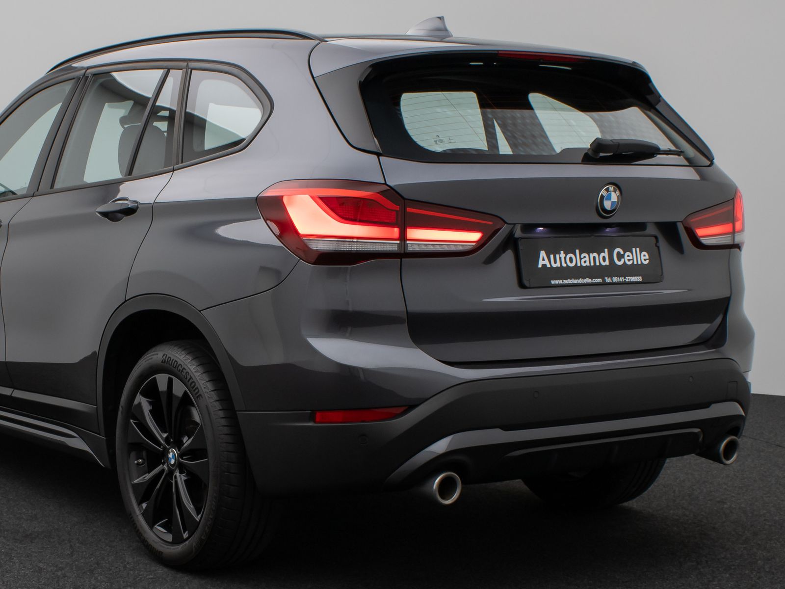 Fahrzeugabbildung BMW X1 sD20i SportLine Kamera HUD DAB HiFi Alarm LED