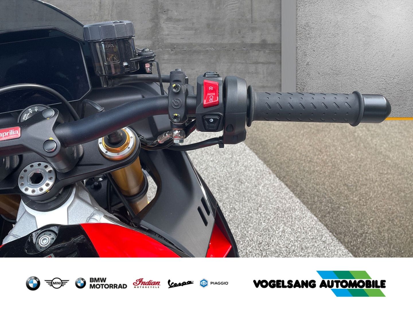 Fahrzeugabbildung Aprilia Tuono V4 1100 Factory, Quick Shifter, Multi Map,