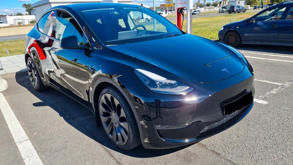 Image of Tesla Model Y