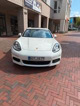 Porsche Panamera 4S Executive umfangreiche austattung  - Porsche Gebrauchtwagen in Essen