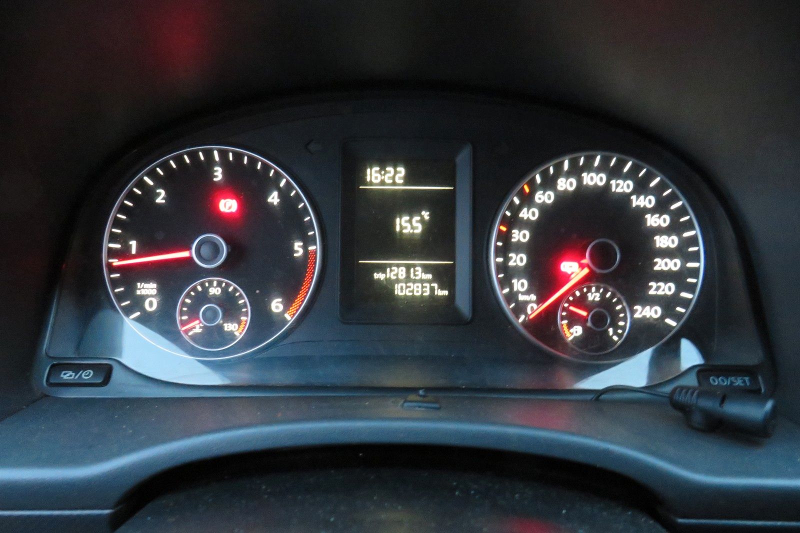 Fahrzeugabbildung Volkswagen Caddy Kasten TDI KLIMA AHK SITZH. FLEXSITZ 1.HD