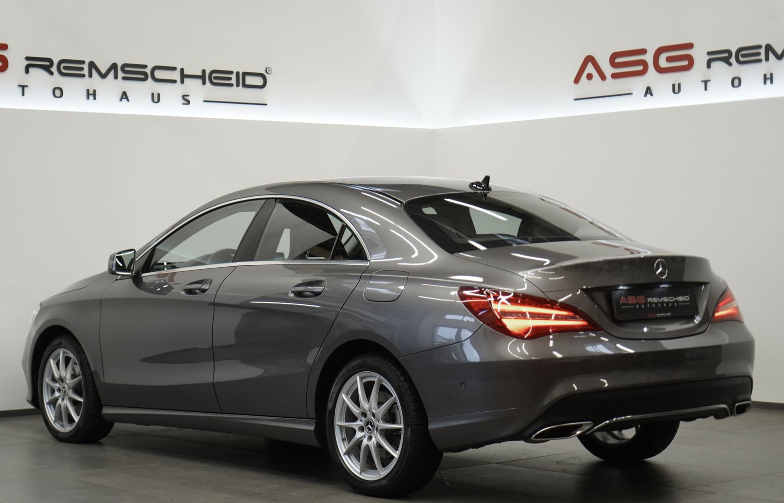 Mercedes Benz Cla 200