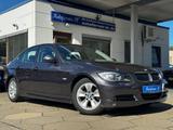 BMW 318i Limousine/GEPFLEGT/SITZ HZG/KLIMAAUTO/PDC - BMW 318 aus 2008: 318i
