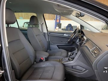 MYAUTOCENTER – Gebraucht- und Jahreswagen mit Werkstattservice in Pfaffenhofen Volkswagen Golf Sportsvan VII United *Navi*Klima*LED*