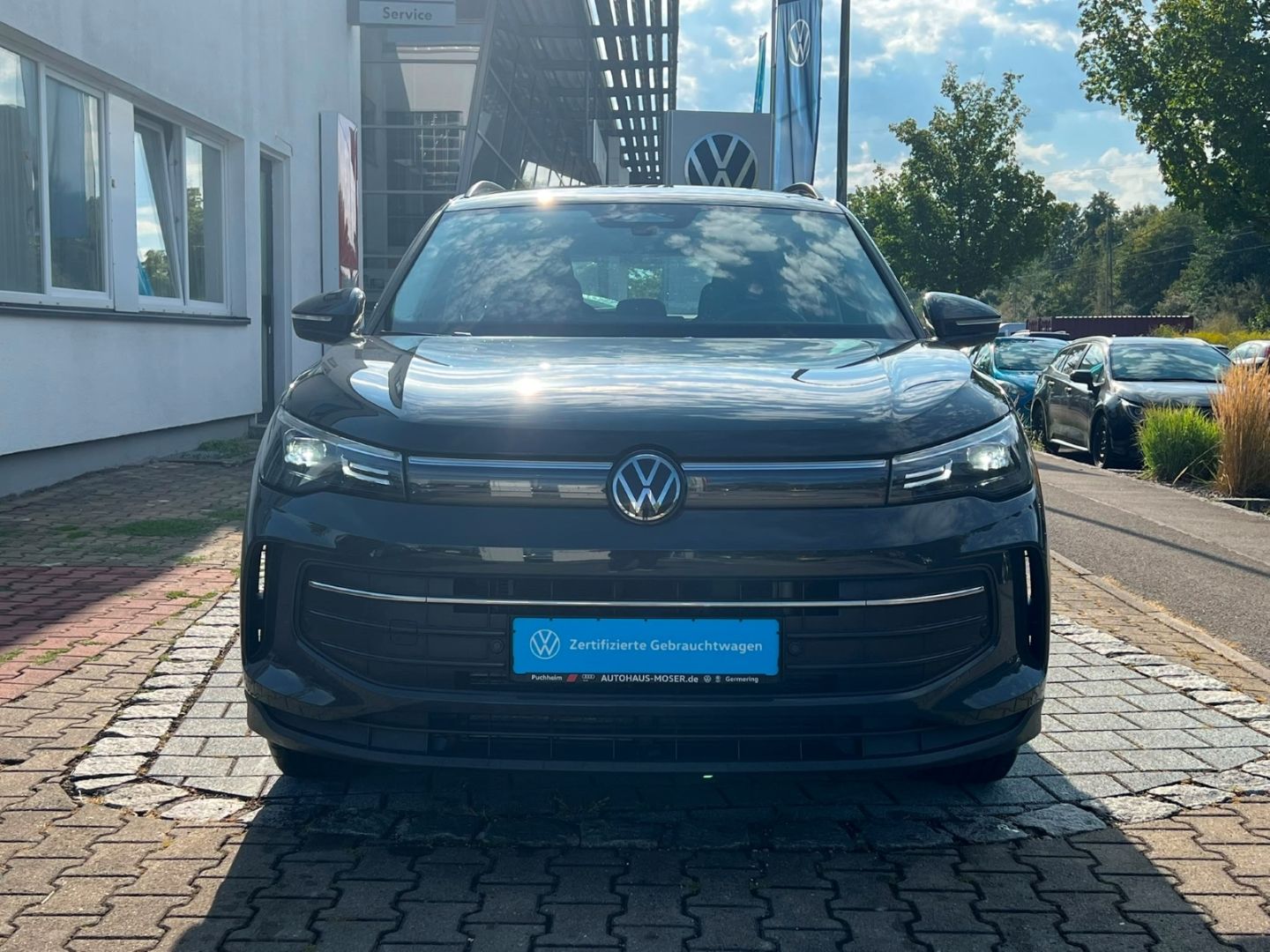 Tiguan 2.0 TDI DSG - Navi*AHK*Winterp.*ACC*APP!!