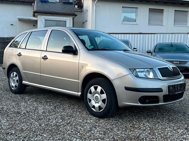 Skoda Fabia1.4 16V Classic Automatik Scheckheft Klima