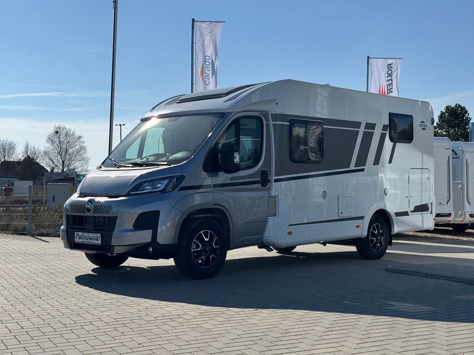 Fahrzeugabbildung Carado V337 Pro+ SPRING SALE - 6.279€ SPAREN !
