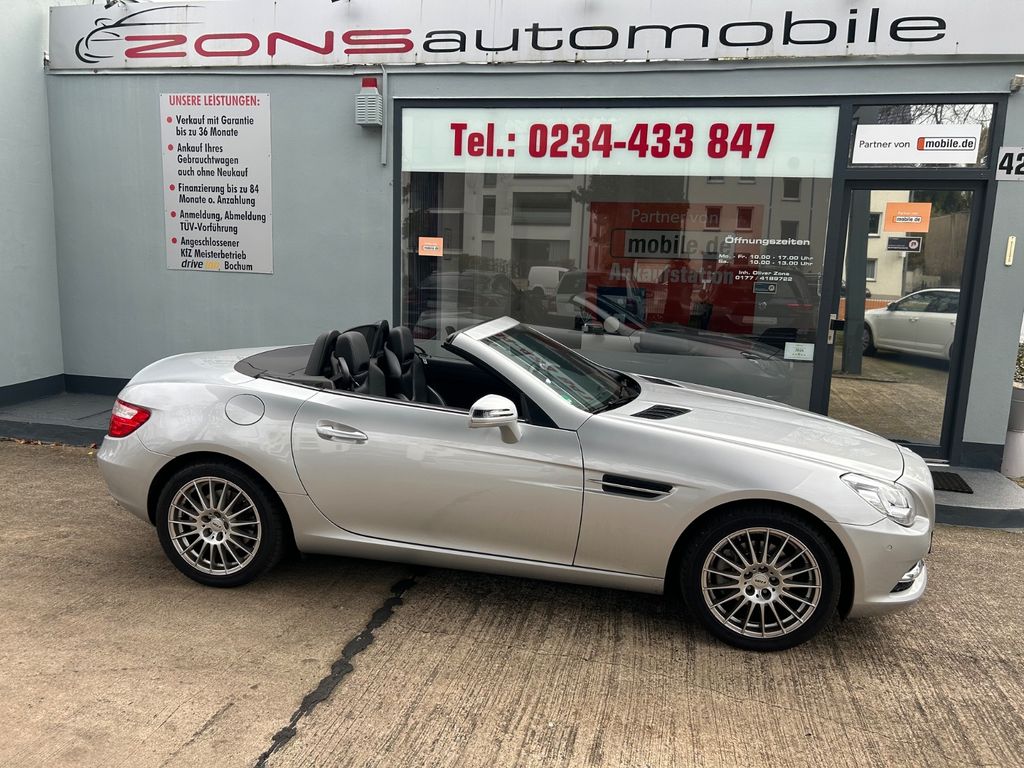 Mercedes-Benz SLK 200 Autom.+Leder+Navi+SHZ+Aircraft+Panorama