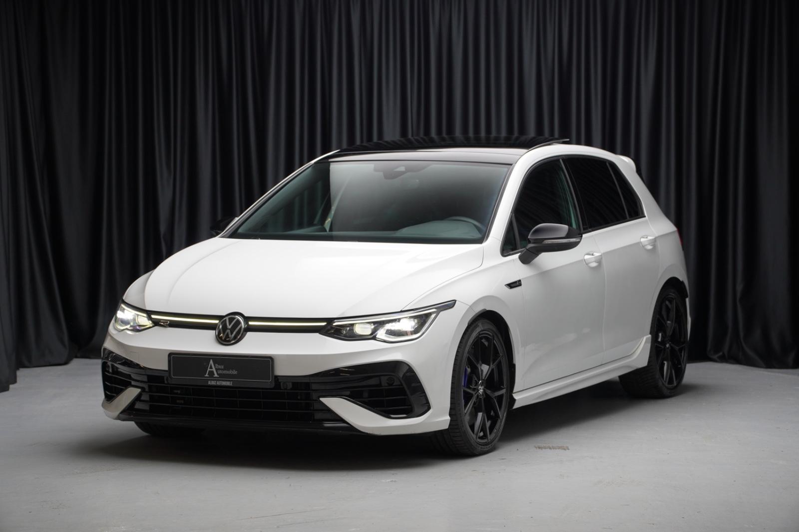 Volkswagen Golf R 4Motion Akrapovic*Pano* Sitzbelüftung*IQ