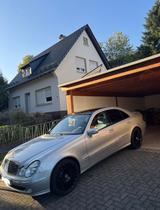 Mercedes-Benz E240 Avantgarde W211 | 141.000 km - gebrauchte Mercedes-Benz E 240 aus dem Jahr 2002