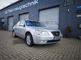 Hyundai SONATA 2,4 Klima, AHK Tüv Neu aus 2. Hand - Hyundai SONATA Gebrauchtwagen