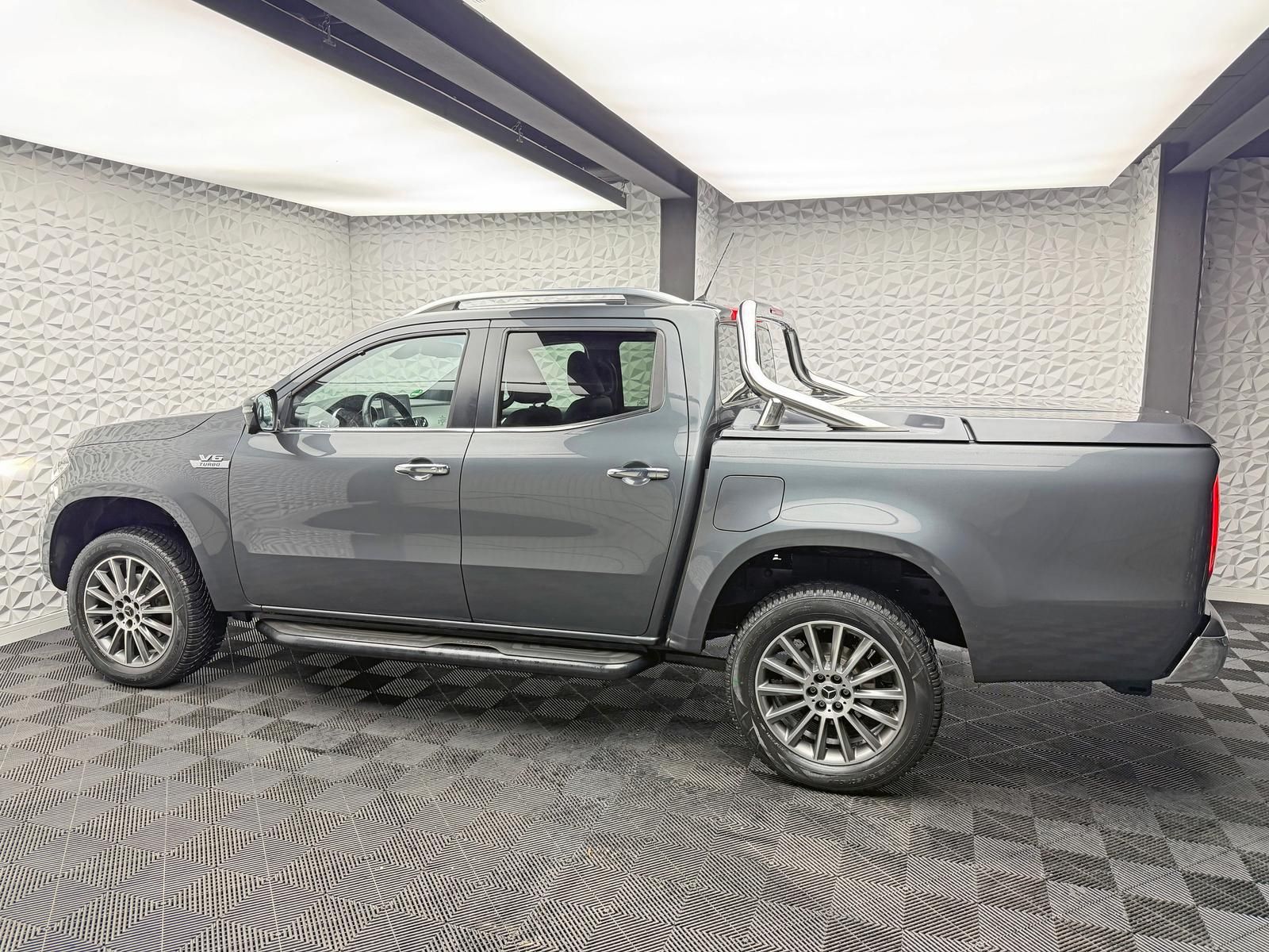 Fahrzeugabbildung Mercedes-Benz X 350d POWER/STANDHEIZUNG/4MAT/LED/KEYL/360°/AHK