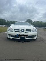 Mercedes-Benz SLK 200;2LOOK Edition;Sportfahrwerk;Sportpaket - Mercedes-Benz SLK 200: Sport
