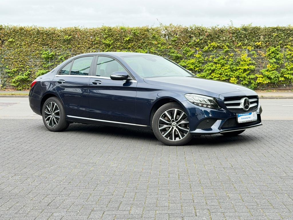 MercedesBenz C 180 Avandgarde KameraVirtualSpurTotwinLED 2021