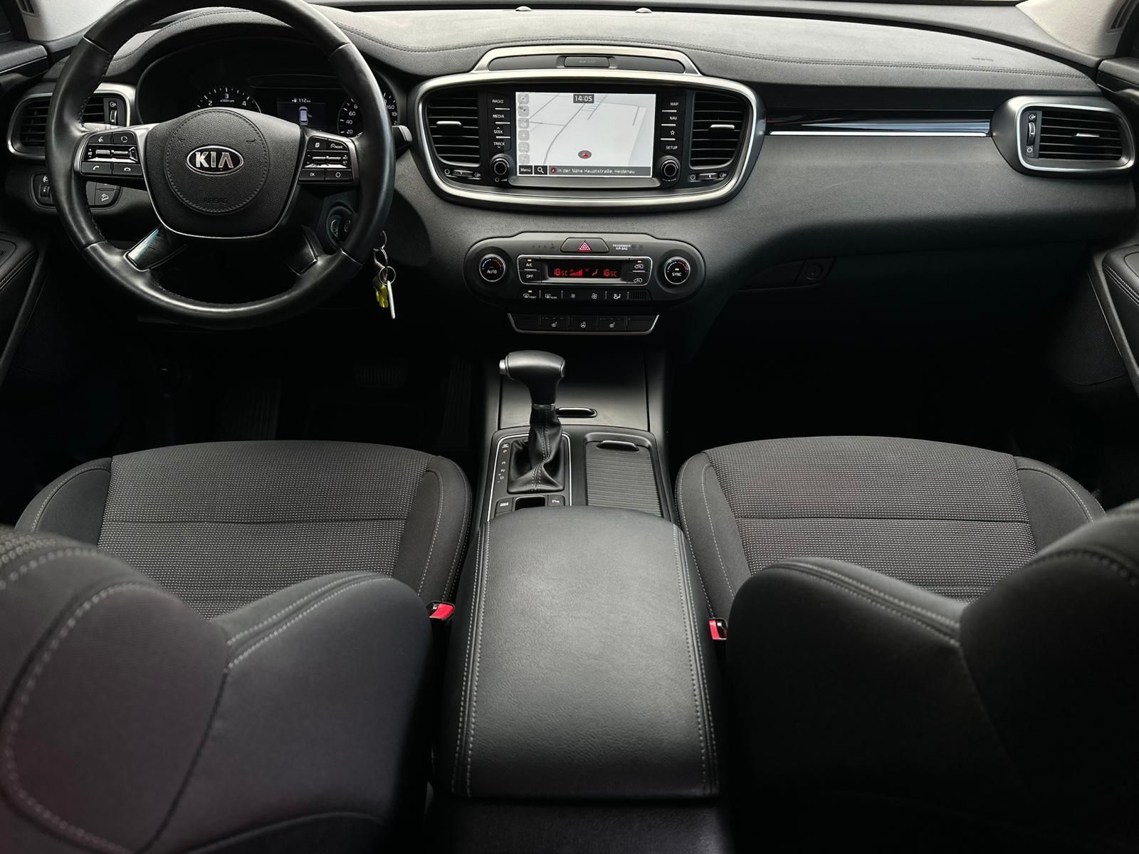 KIA Sorento 2.2CRDi VISION 4WD *AHK#TEMPO#CAM#DAB#LH - Image 10