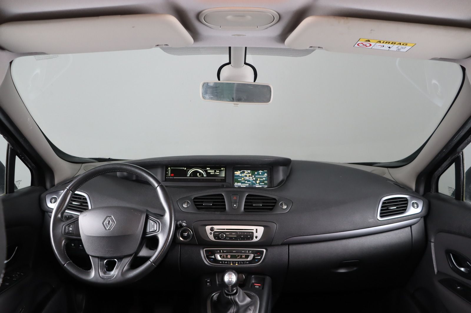 Fahrzeugabbildung Renault Grand Scenic III 1.4 dCi Limited * 7 Sitzer * Na