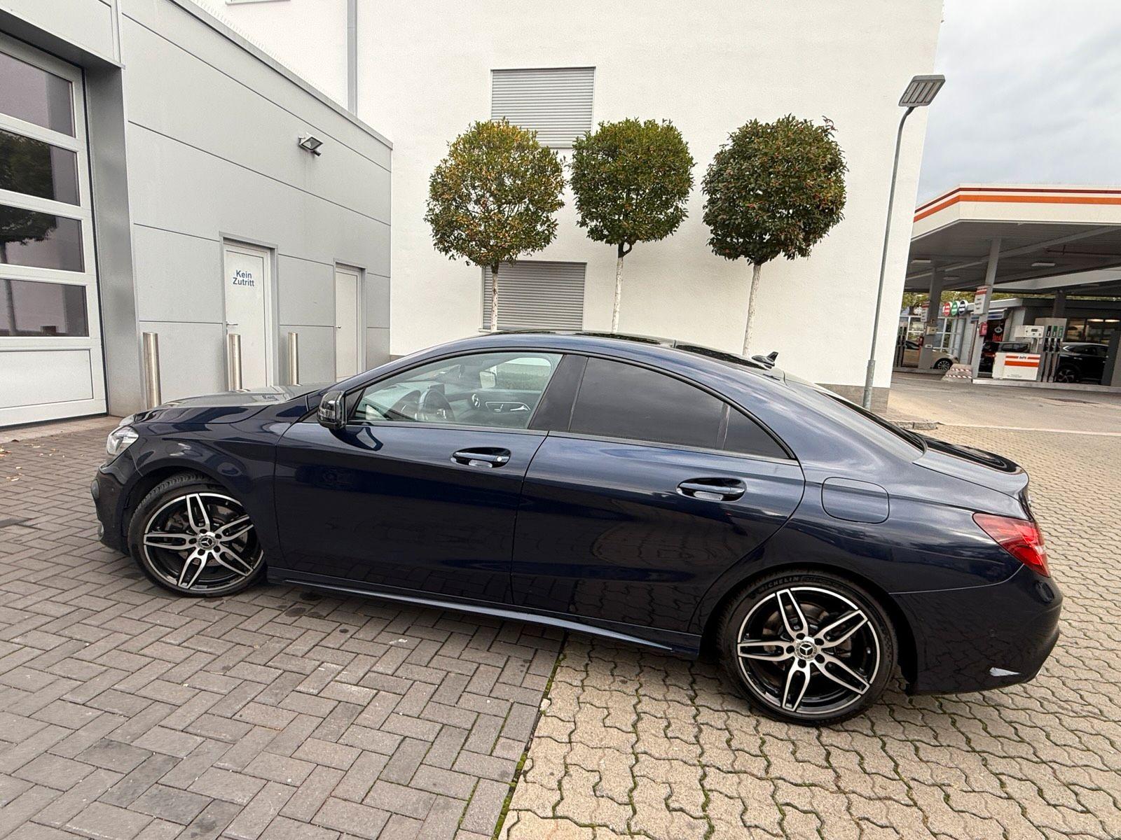 Mercedes-Benz CLA 220
