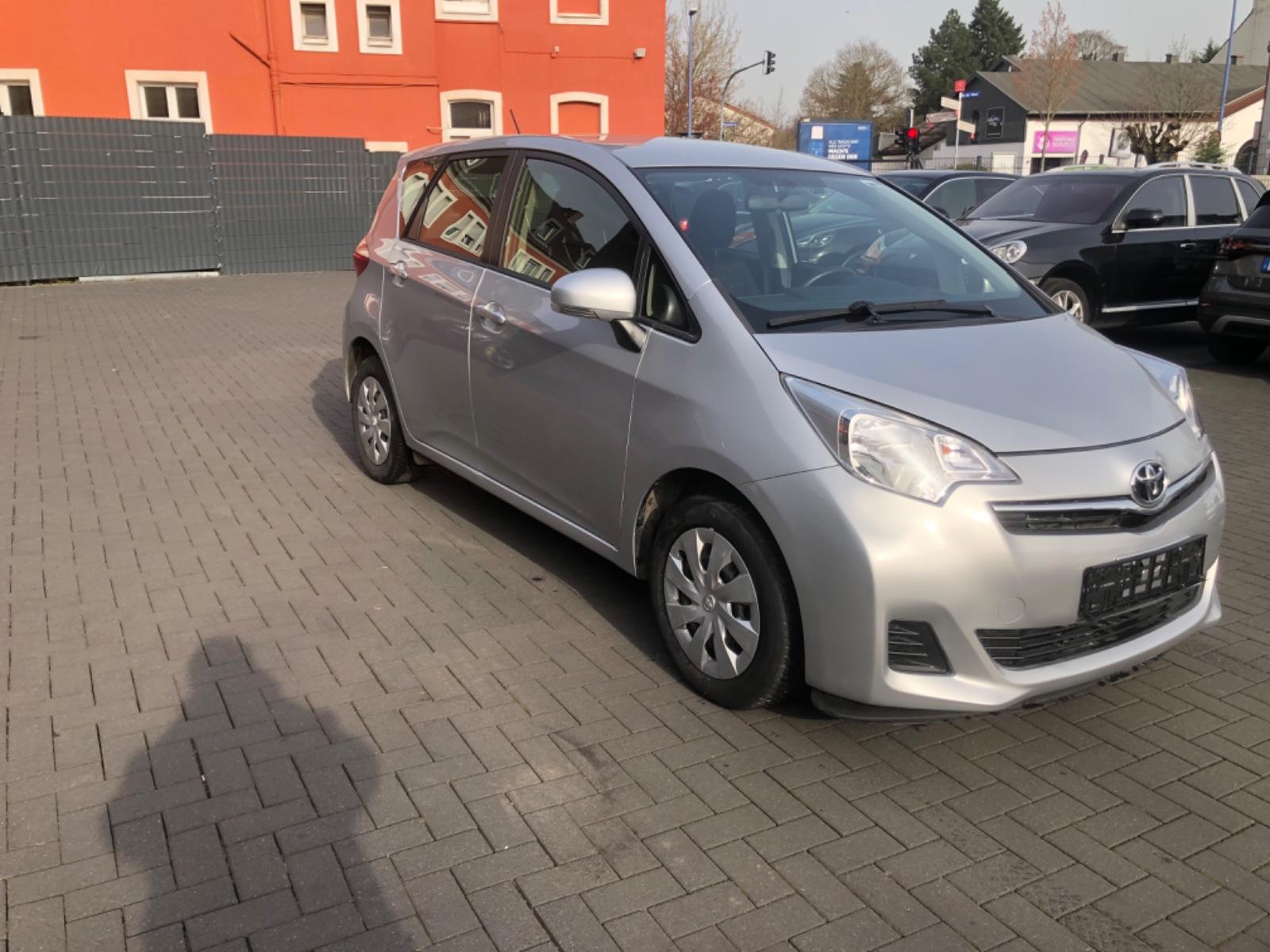 Toyota Verso-S  1,33-l-Dual-Cool Klima Euro-5