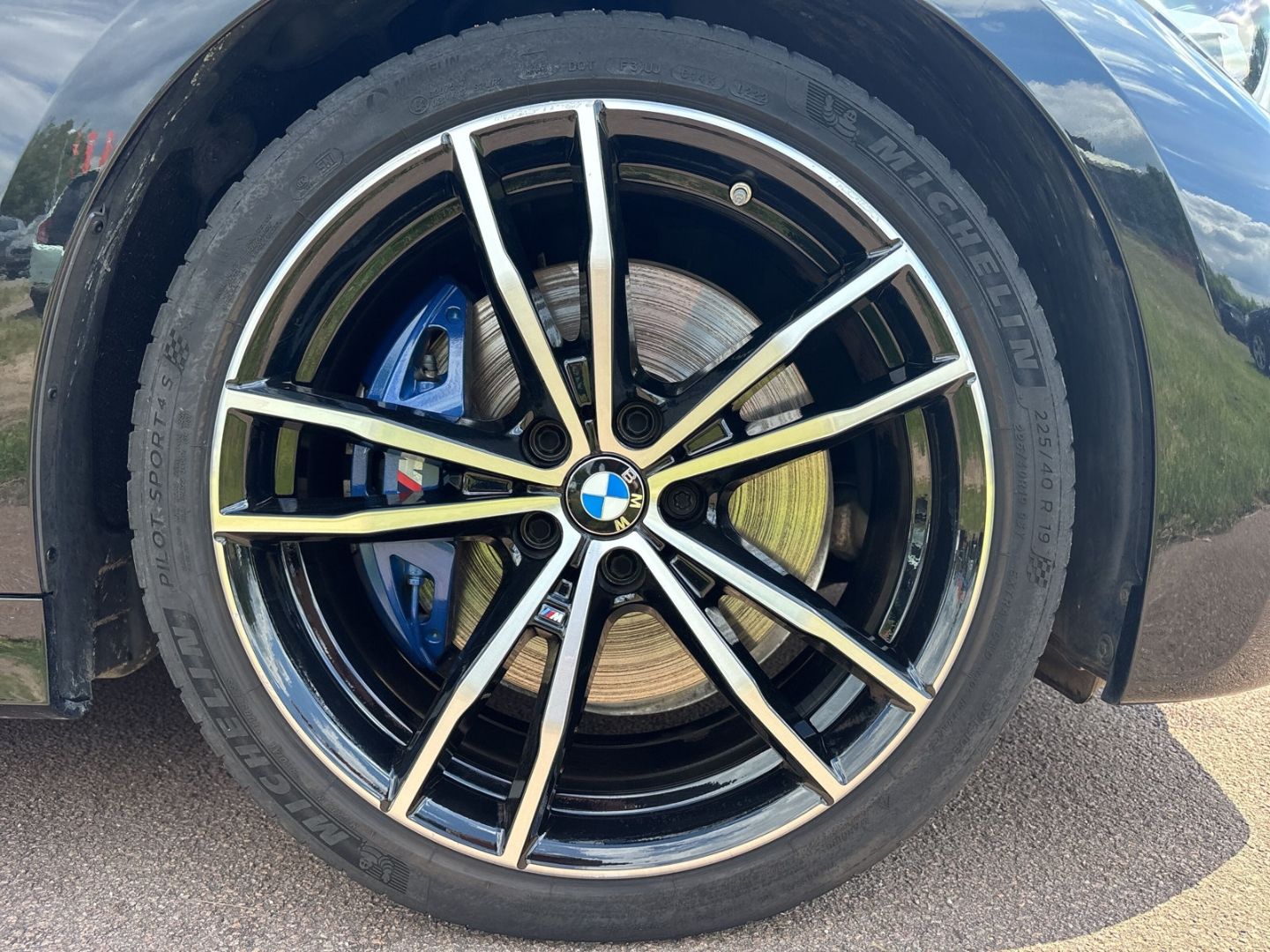 BMW 318 d Limousine M Sport Sportpaket Navi Leder Di foto 15
