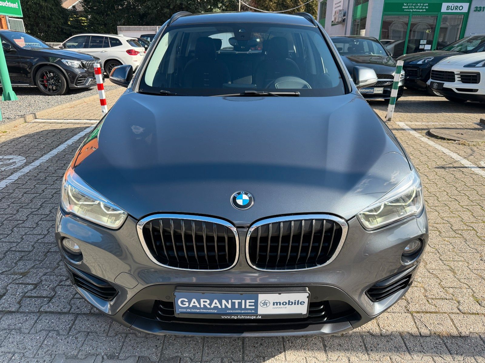 Fahrzeugabbildung BMW X1 xDrive 18 d Sport Line 1-Hand HUD AHK 8-FACH