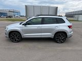 Skoda Karoq 1.5l TSI DSG SPORTLINE AHK NAV DIGI PANO - Skoda Karoq von privat