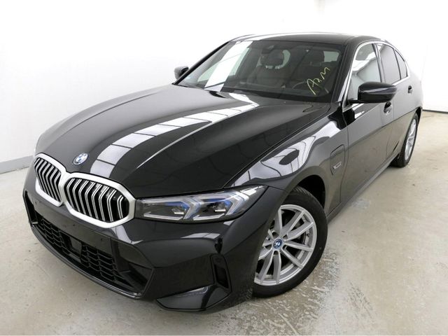 BMW 330e M Sport HUD ACC eSitze Sound Kam DrivingAs