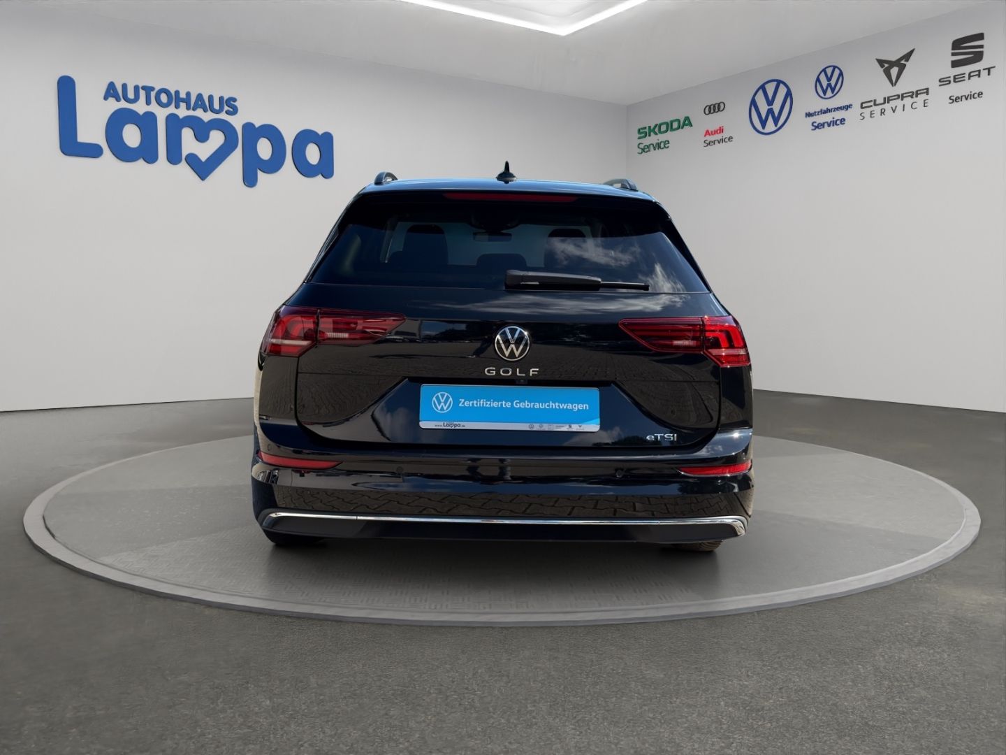 Volkswagen Golf Life GOAL 1.5 eTSI DSG AHK ACC Side Assi foto 5