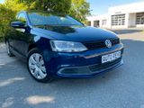 Volkswagen Jetta - Volkswagen Jetta mit Benzin-Antrieb: Limousine, Automatik