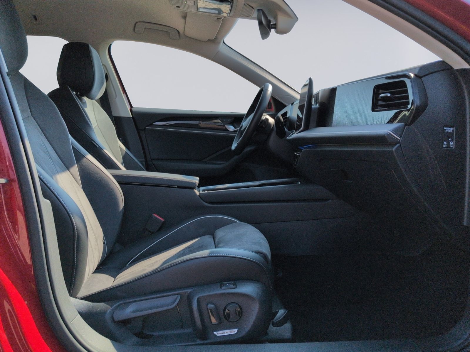 Passat Variant 1.5 eTSI DSG Business AHK+KAMERA+